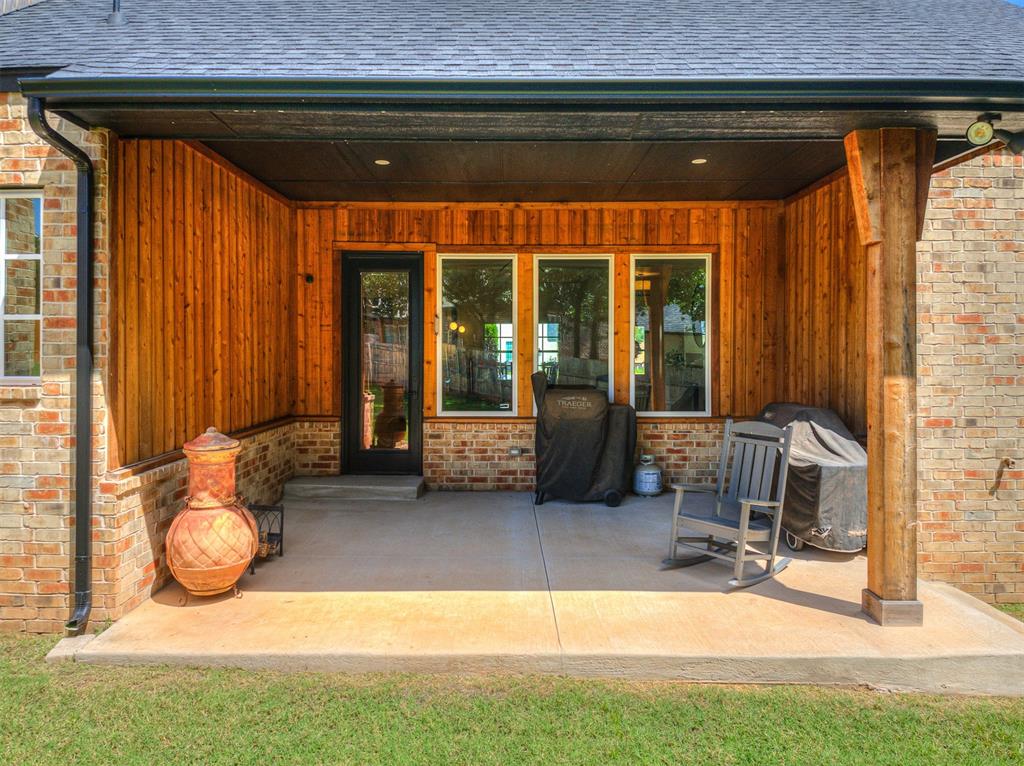 7308 Waters Edge Court