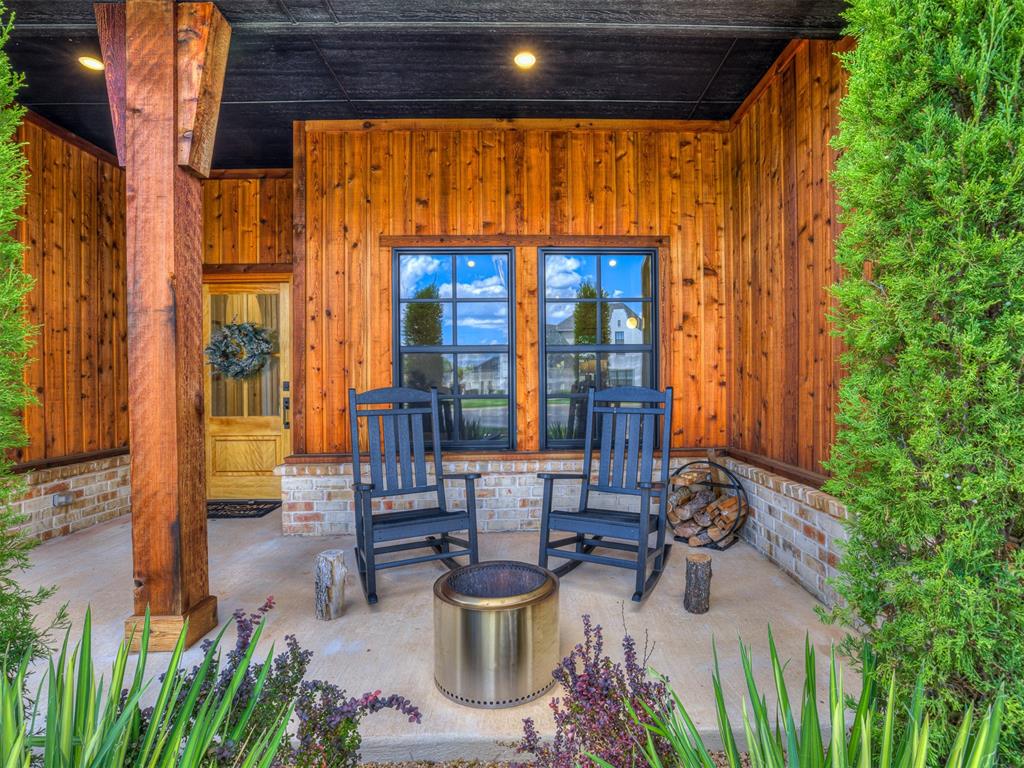 7308 Waters Edge Court