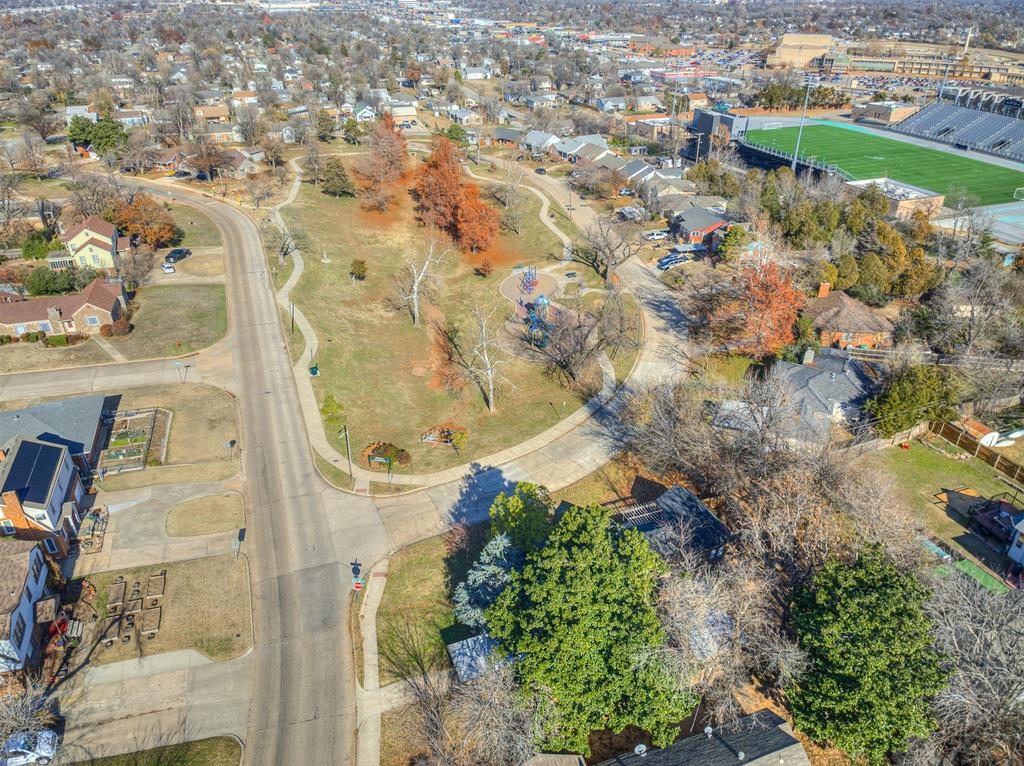 2500 Denniston Drive