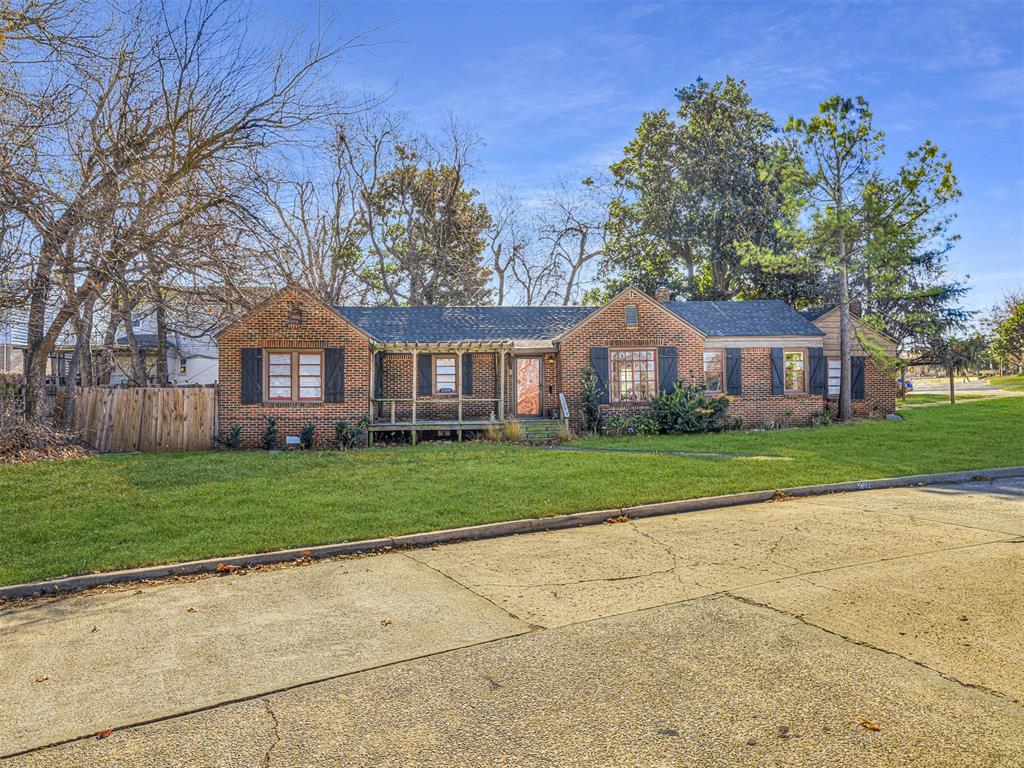 2500 Denniston Drive