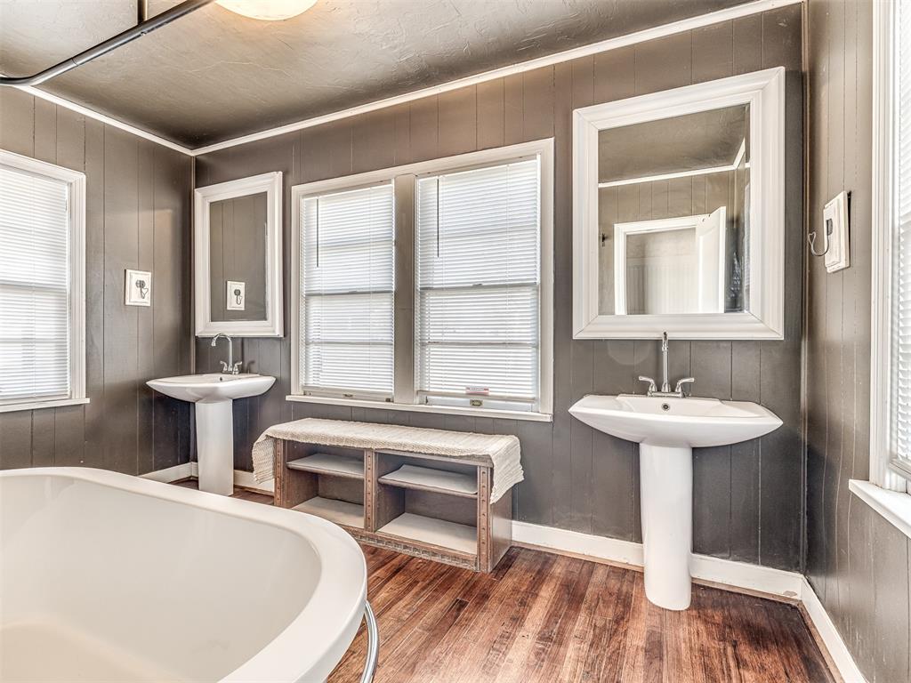 2500 Denniston Drive