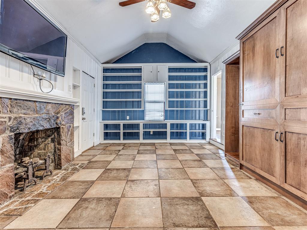 2500 Denniston Drive