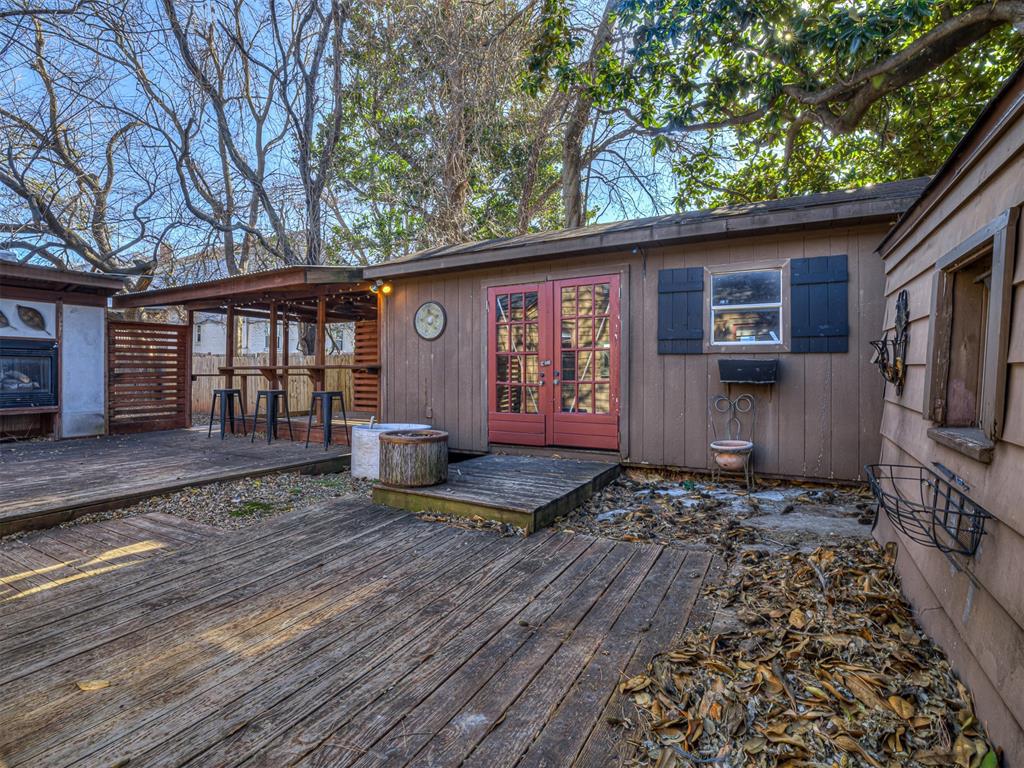 2500 Denniston Drive