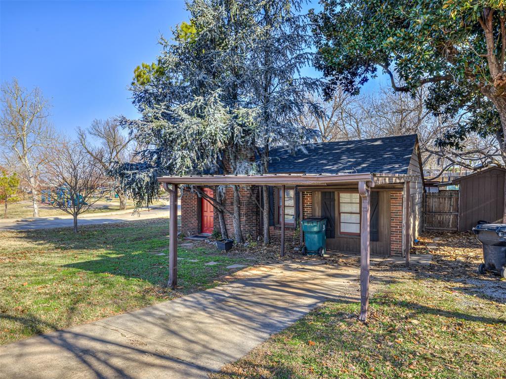 2500 Denniston Drive