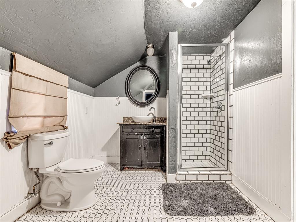 2500 Denniston Drive