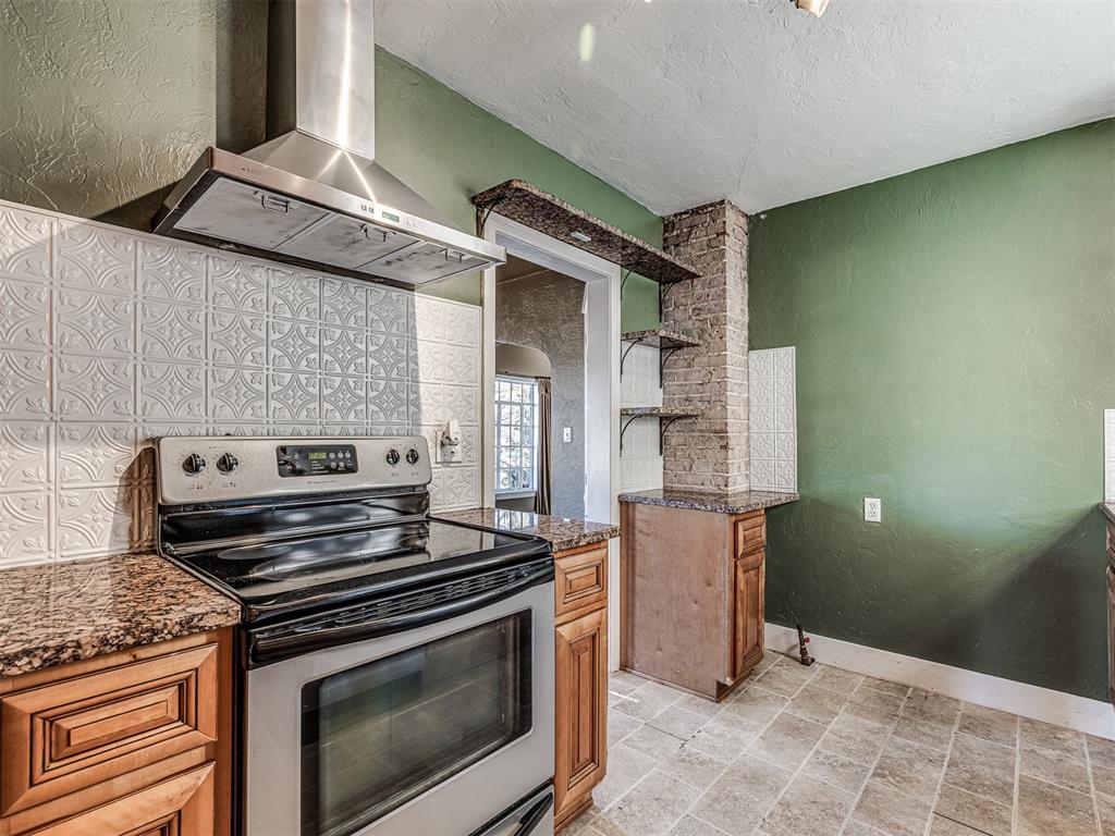 2500 Denniston Drive
