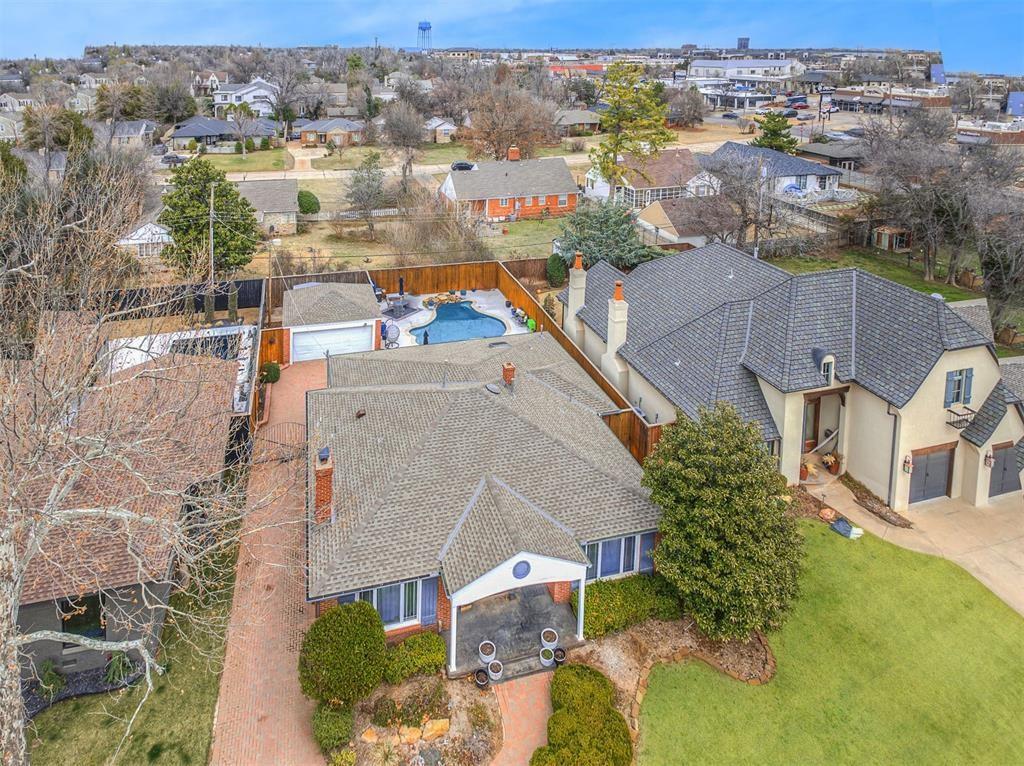 1109 Bedford Drive