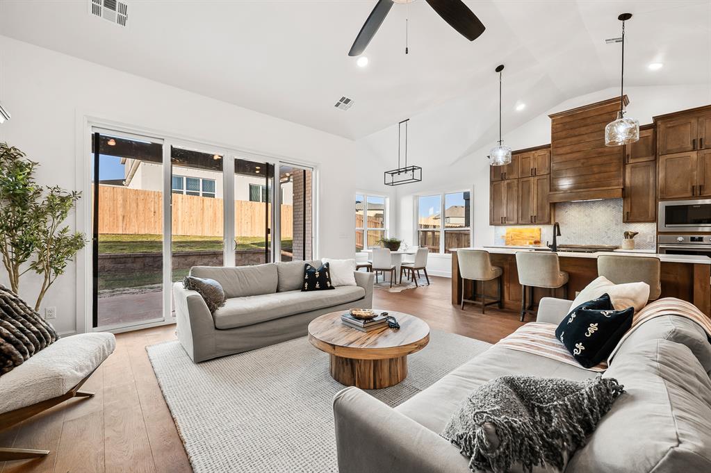 5705 NW 154th Terrace