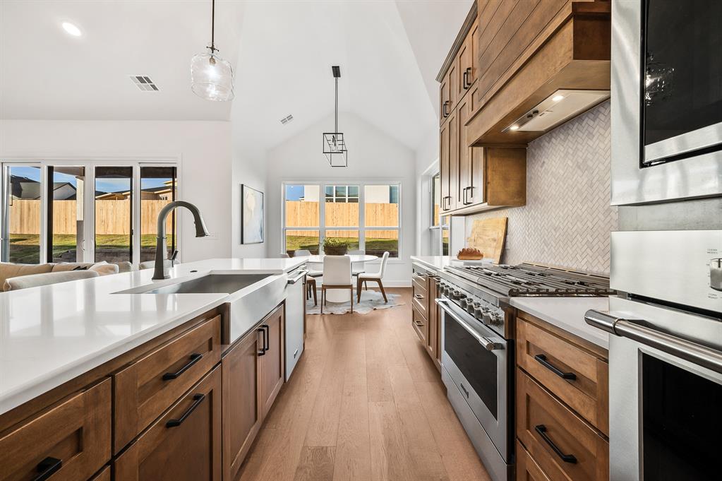 5705 NW 154th Terrace