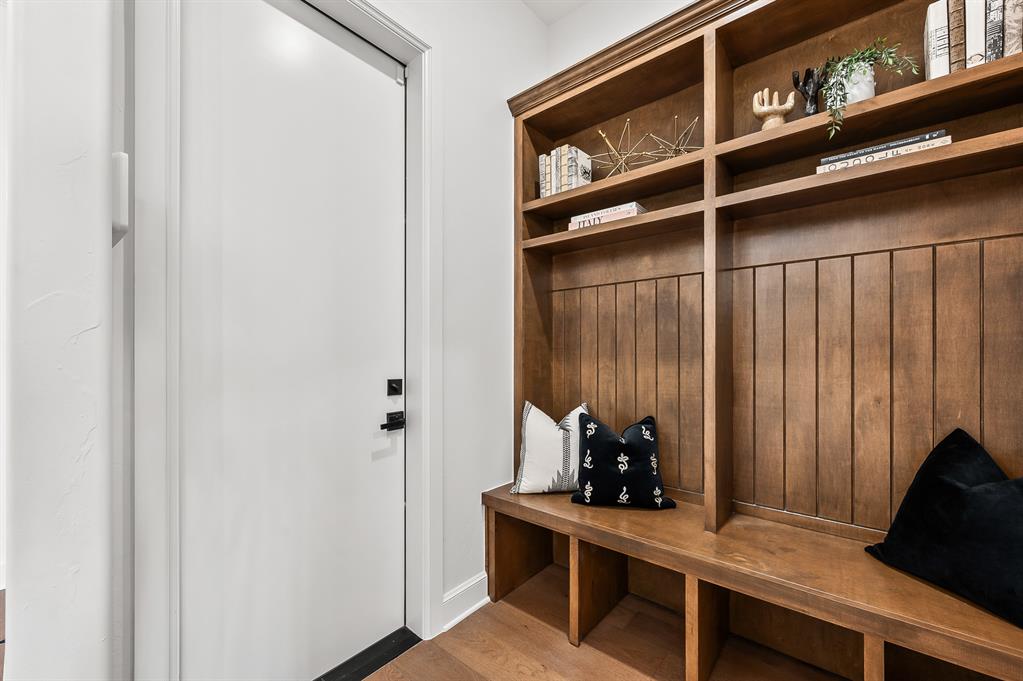 5705 NW 154th Terrace