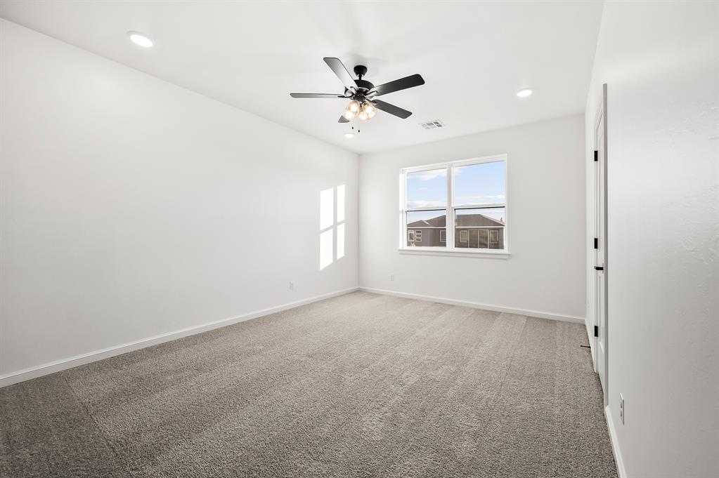 5705 NW 154th Terrace