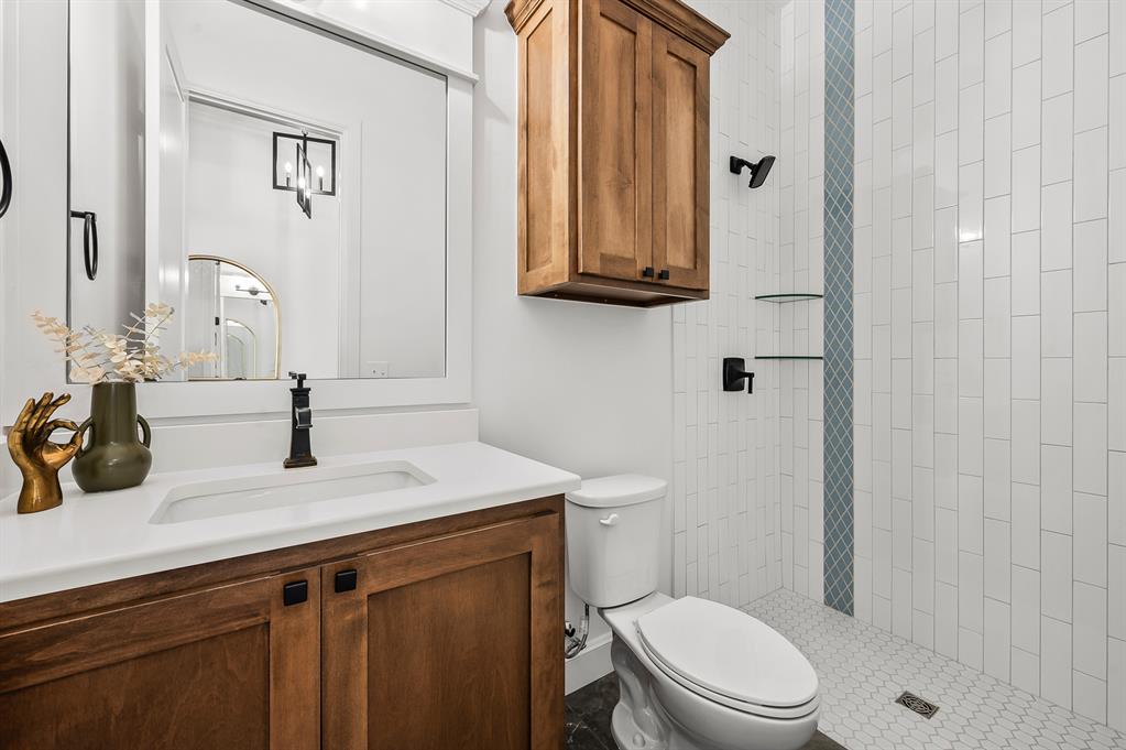 5705 NW 154th Terrace