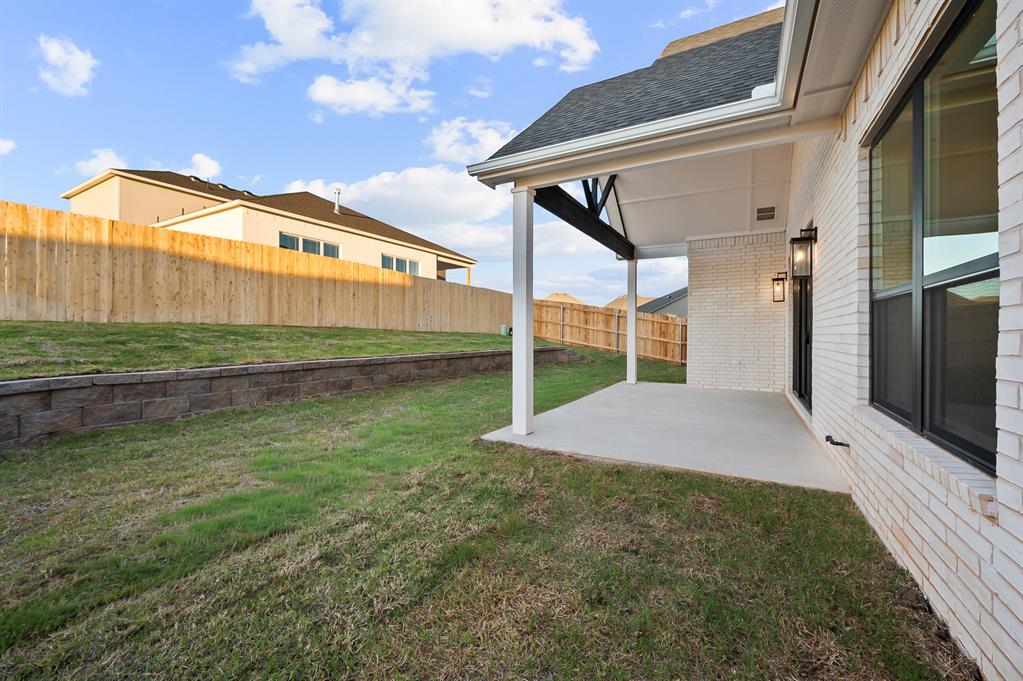 5705 NW 154th Terrace