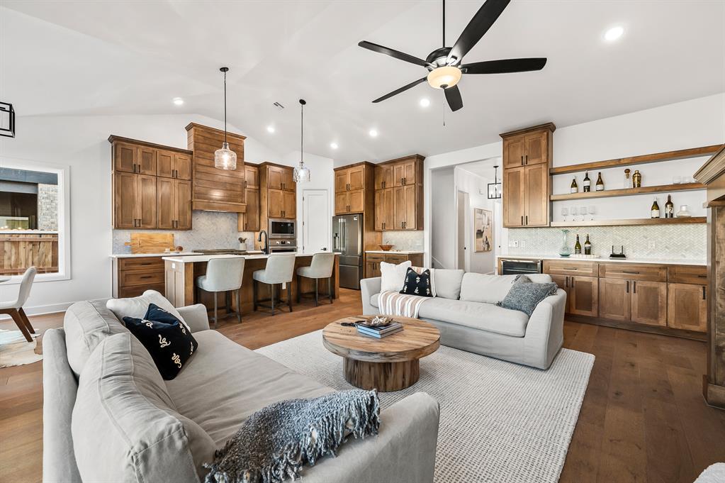 5705 NW 154th Terrace