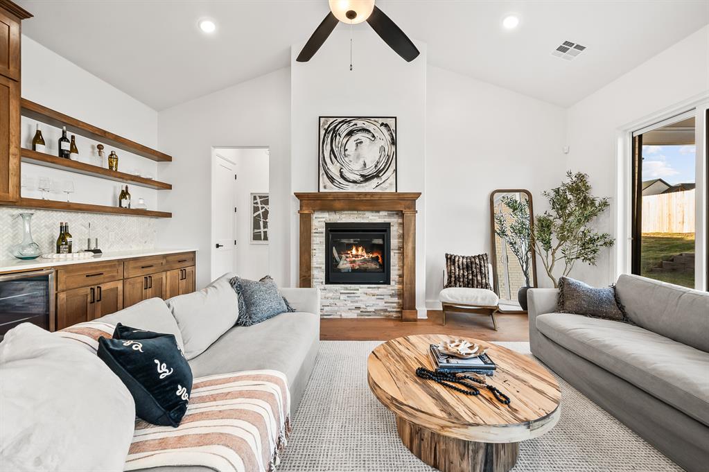 5705 NW 154th Terrace