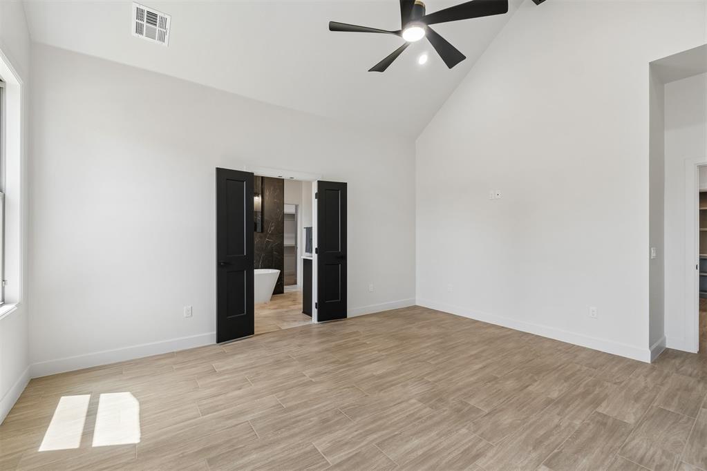 12800 Hidden Trail
