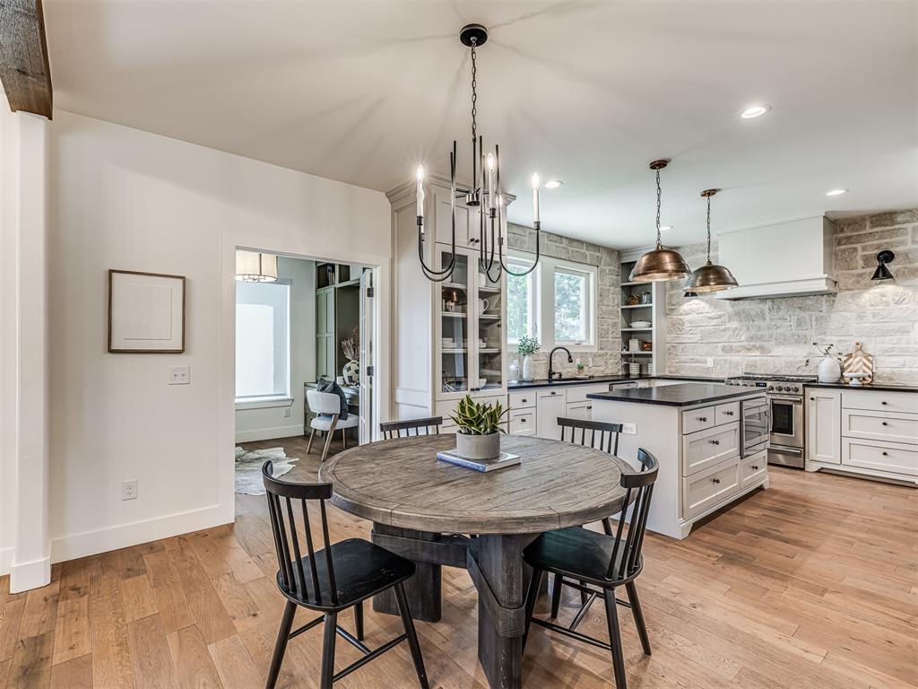 7308 Sunset Sail Avenue