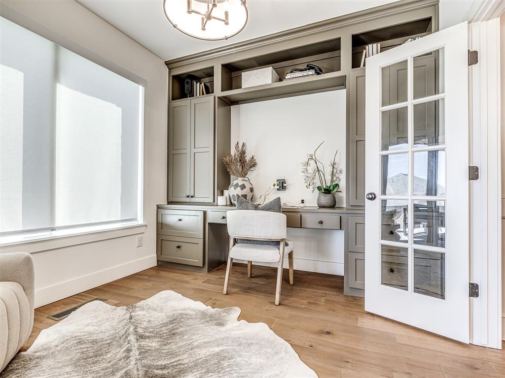 7308 Sunset Sail Avenue