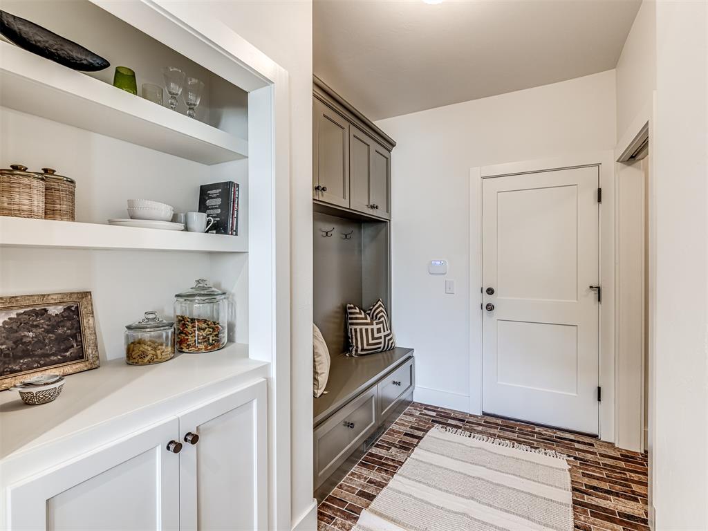 7308 Sunset Sail Avenue