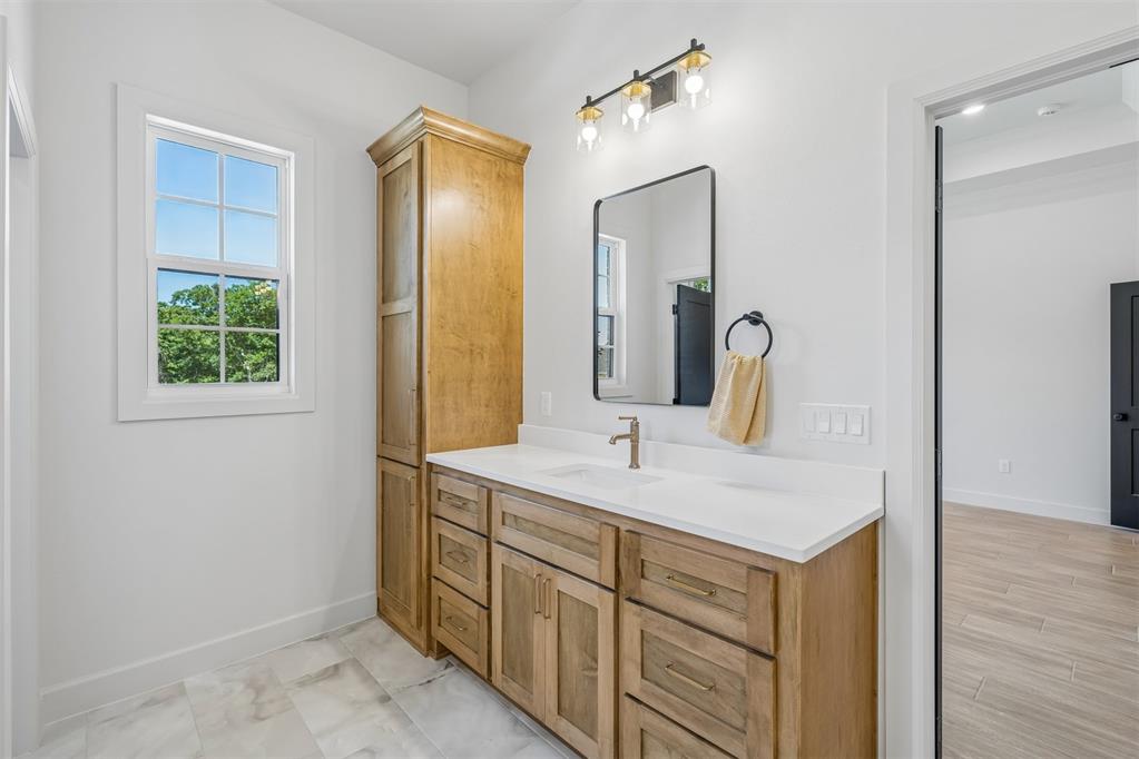 12824 Hidden Trail