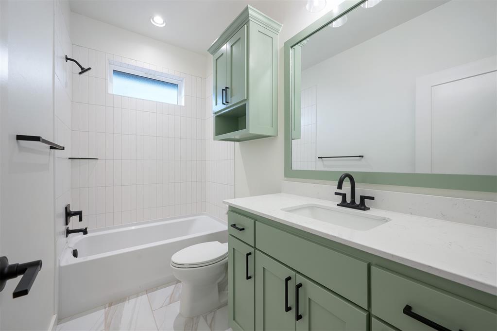 4216 NW 180th Street
