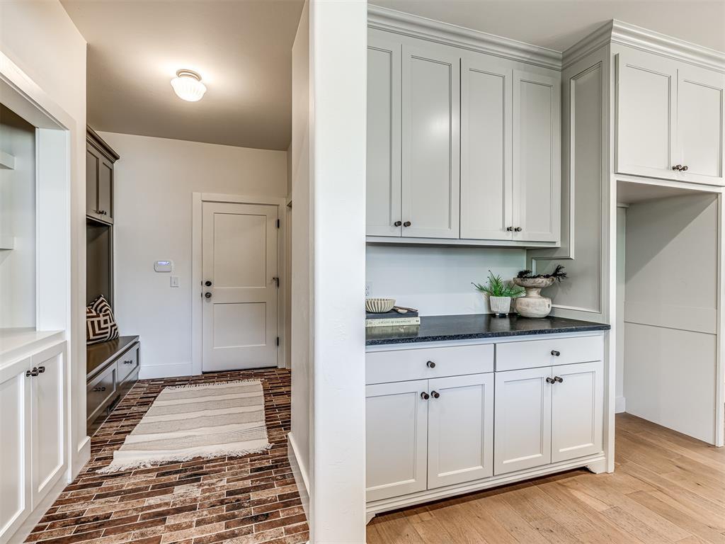 7308 Sunset Sail Avenue