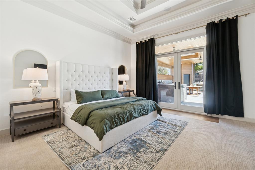 5100 Isle Bridge Court