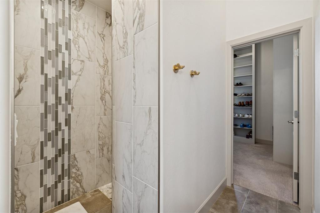 5100 Isle Bridge Court