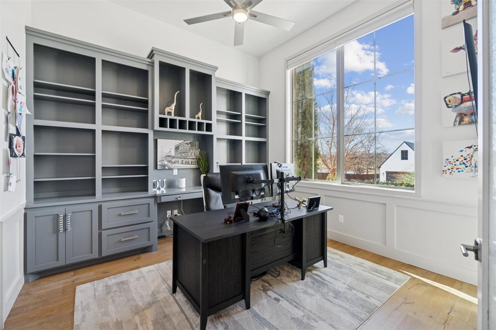 5100 Isle Bridge Court