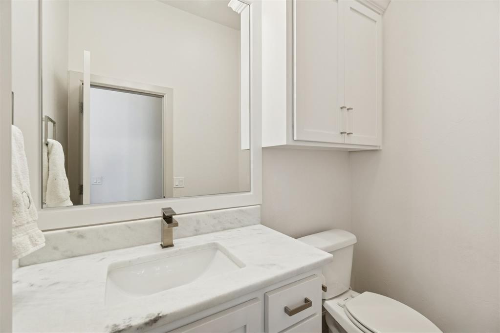 5100 Isle Bridge Court