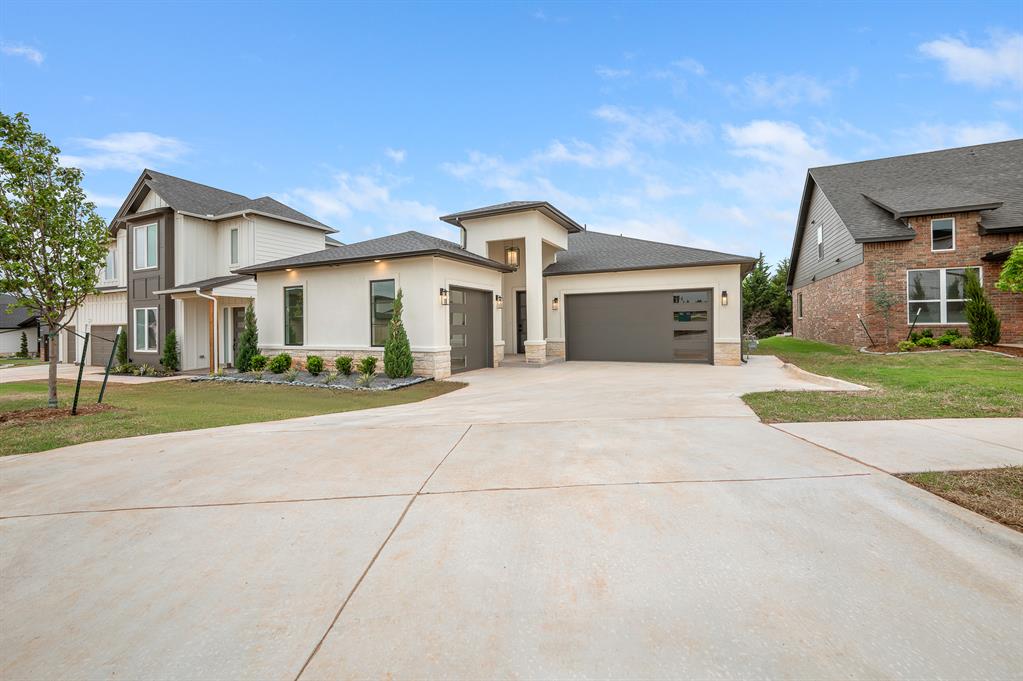 5800 NW 154th Terrace