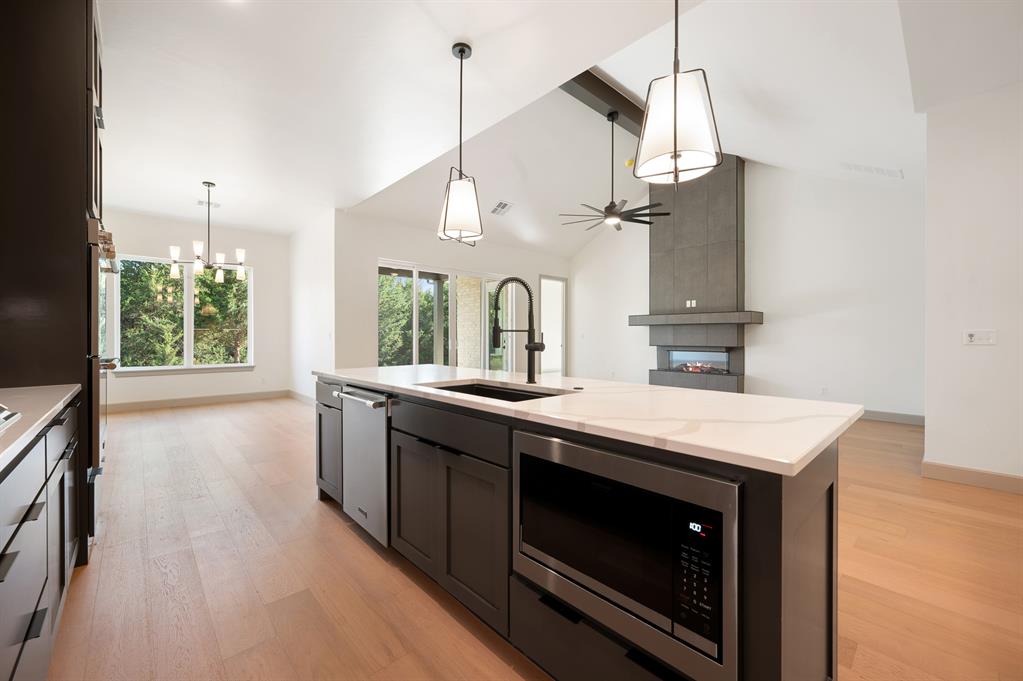 5800 NW 154th Terrace