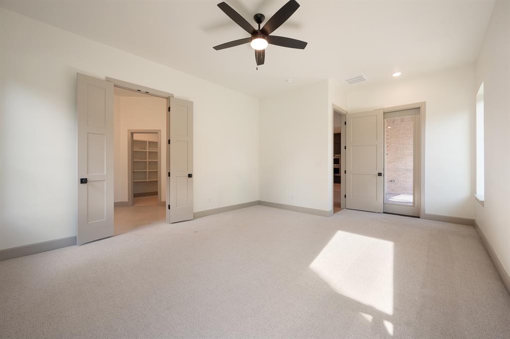 5800 NW 154th Terrace