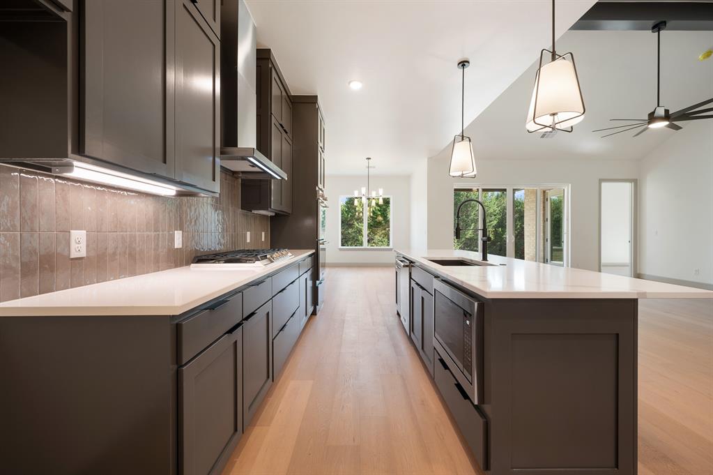 5800 NW 154th Terrace