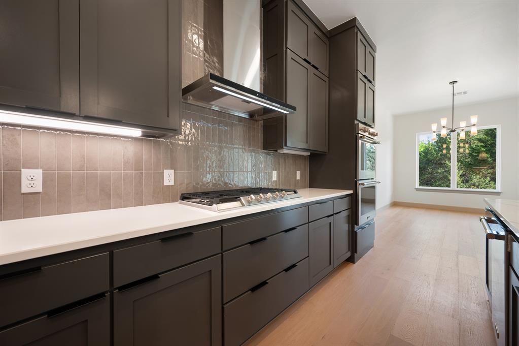 5800 NW 154th Terrace