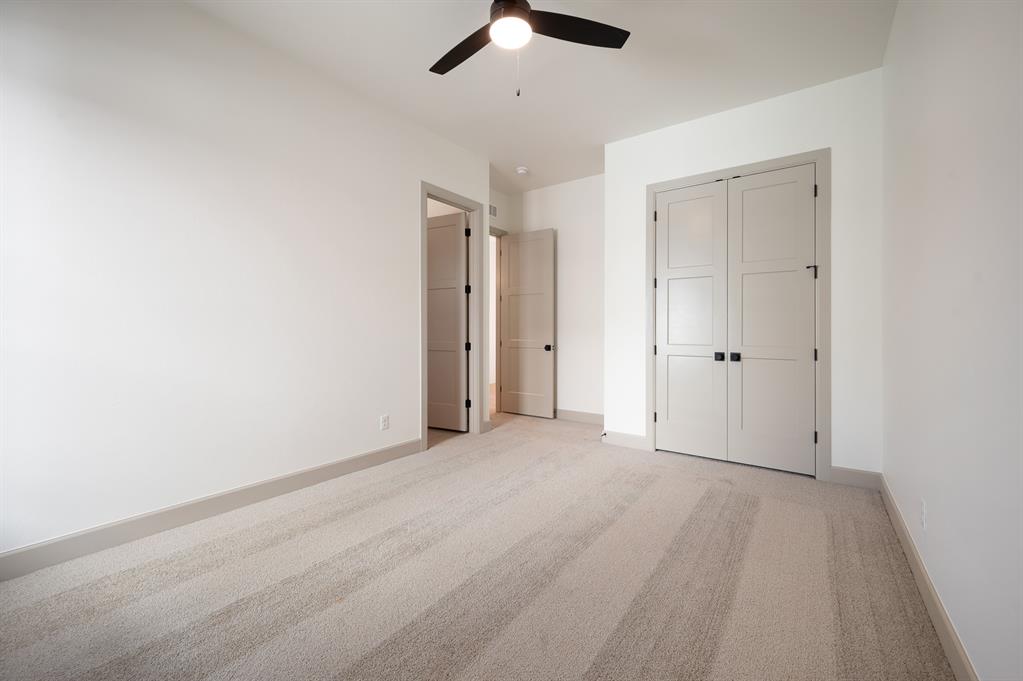 5800 NW 154th Terrace