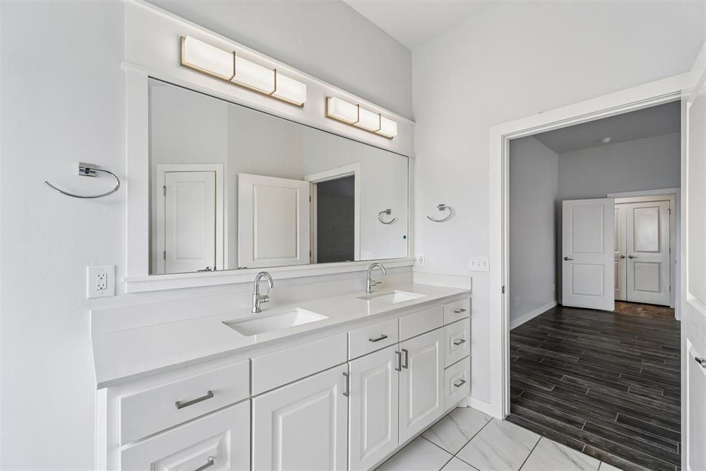 15920 Capri Lane