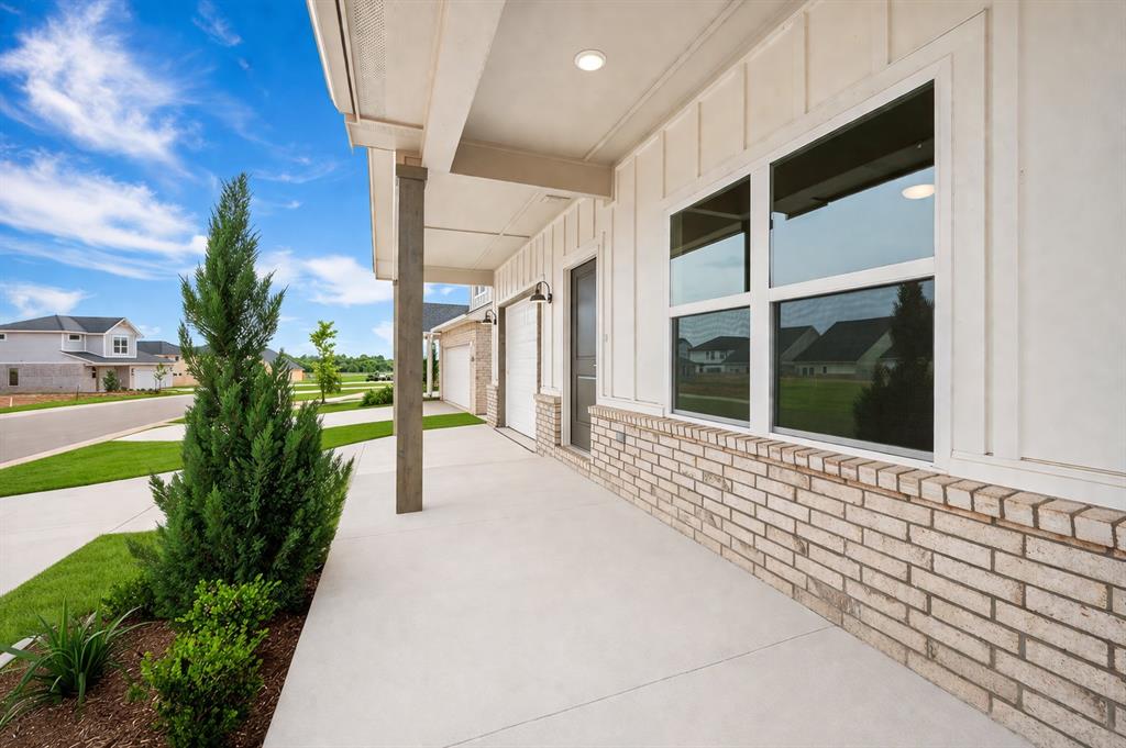 4113 NW 179th Street