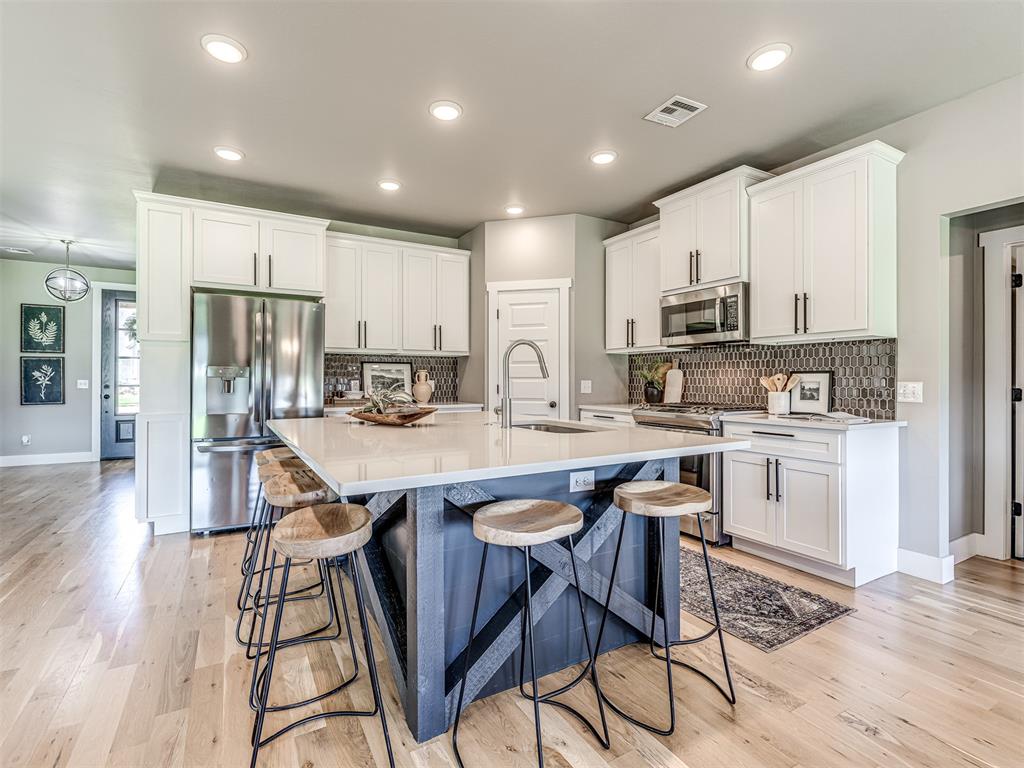 280 Old Farm Road