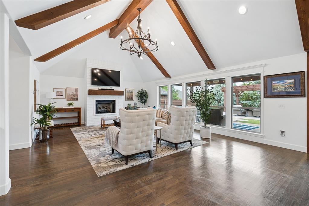 901 NW 184th Court