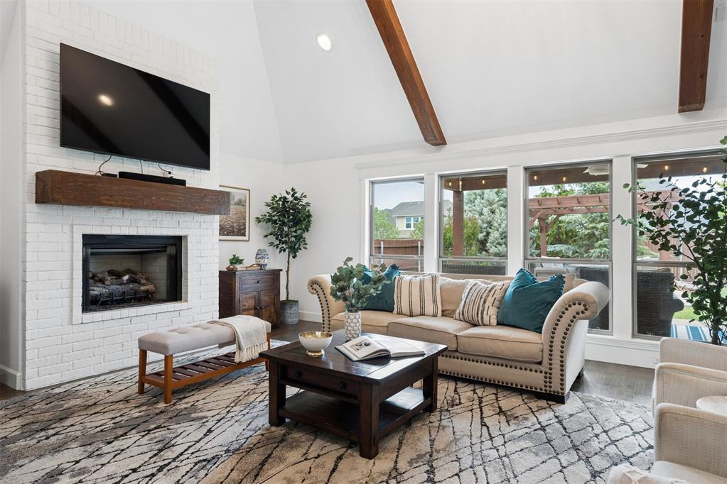 901 NW 184th Court