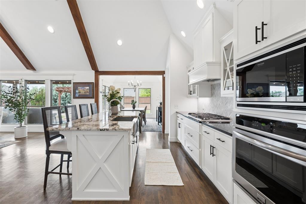 901 NW 184th Court