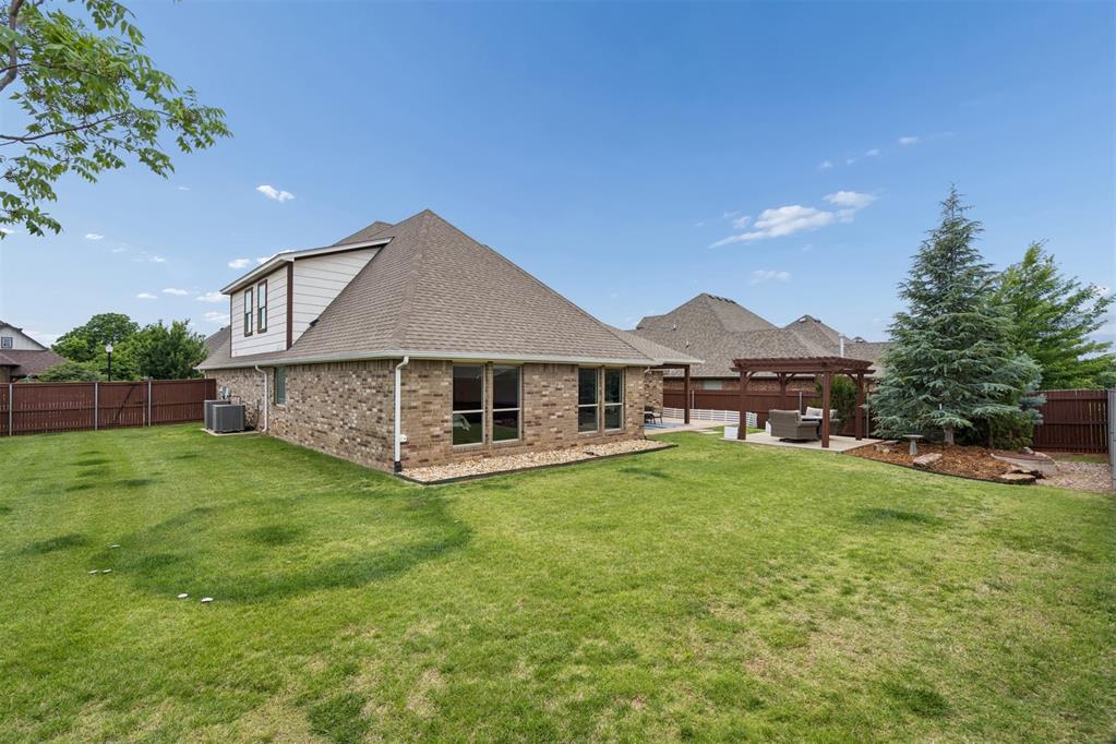 901 NW 184th Court