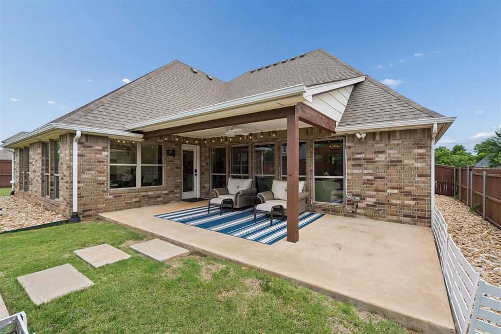 901 NW 184th Court