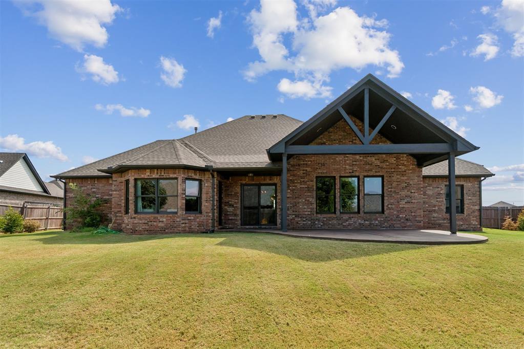 5809 NW 159th Street