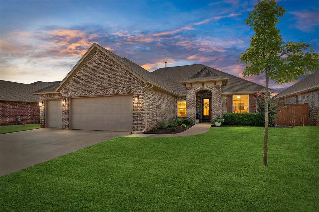 8304 NW 159th Street