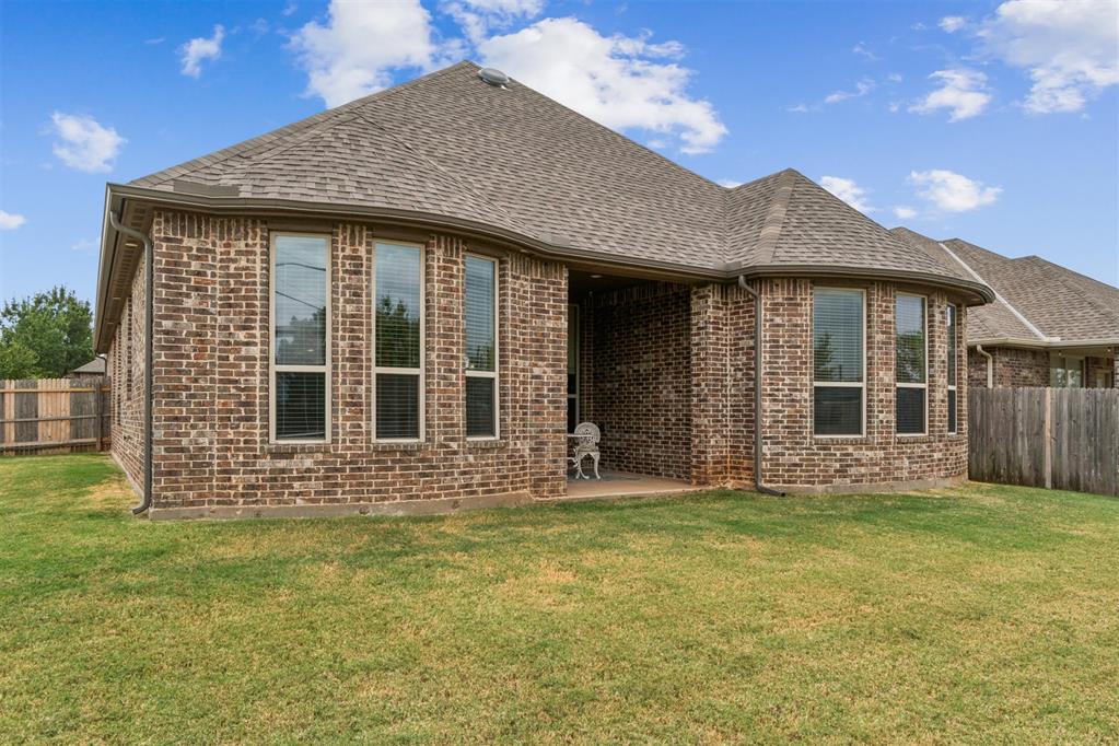 2101 NW 159th Terrace