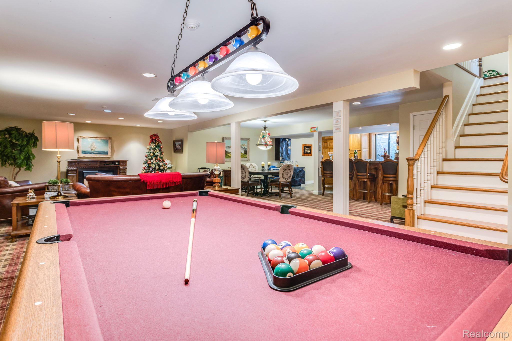 1500 EDISON SHORES Place 34