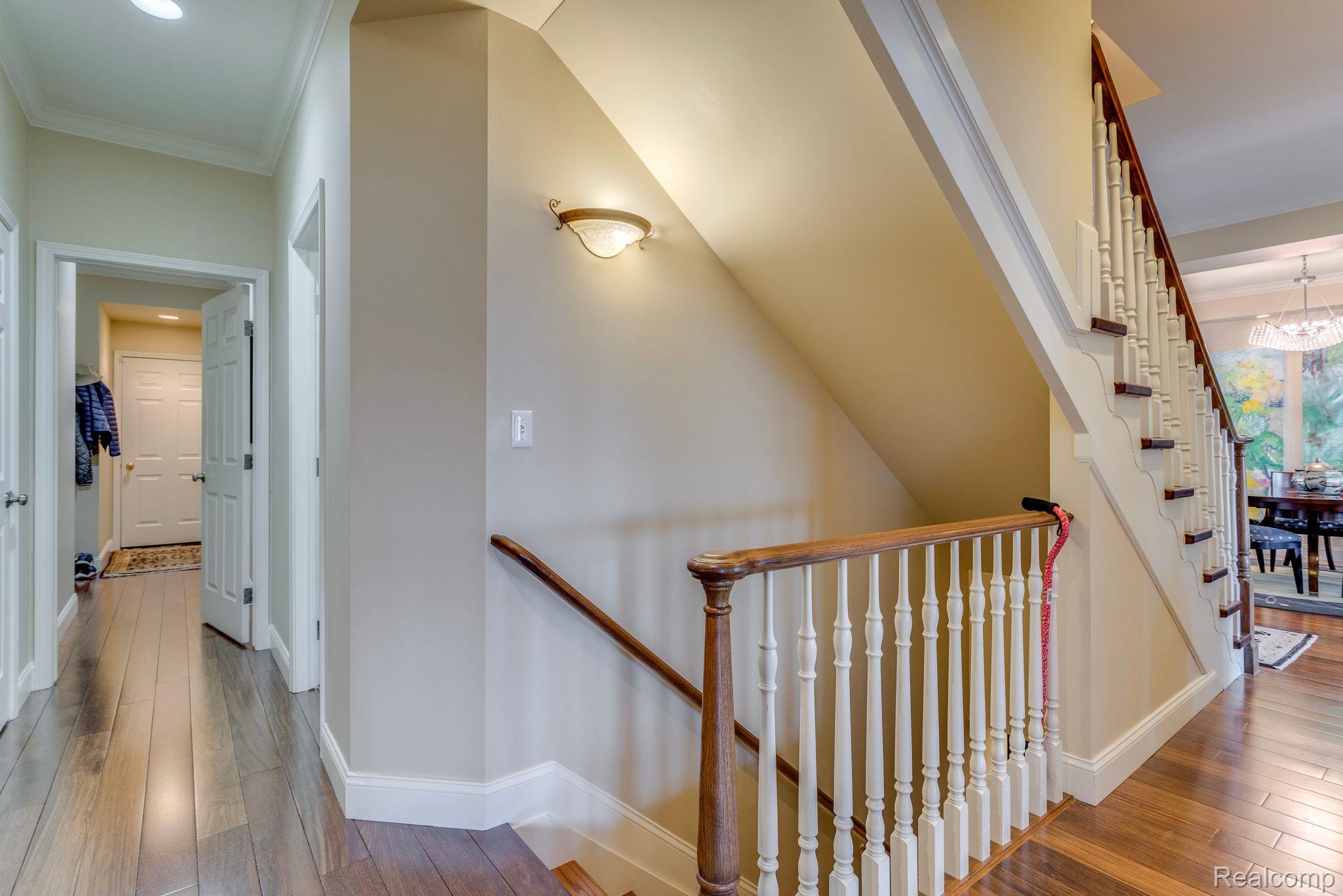 1500 EDISON SHORES Place 34