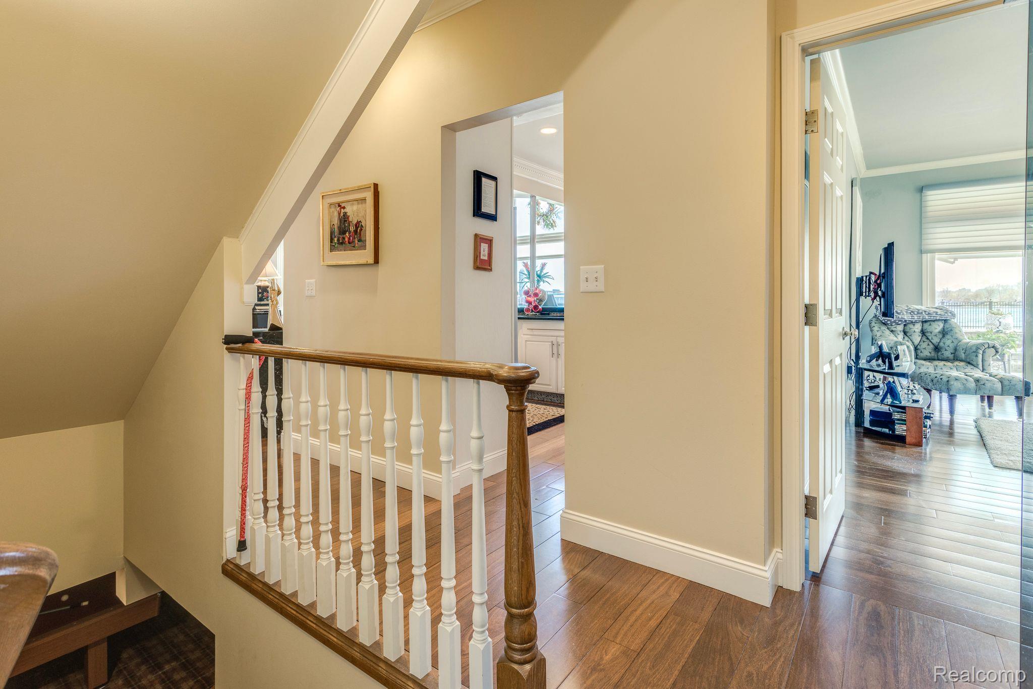 1500 EDISON SHORES Place 34